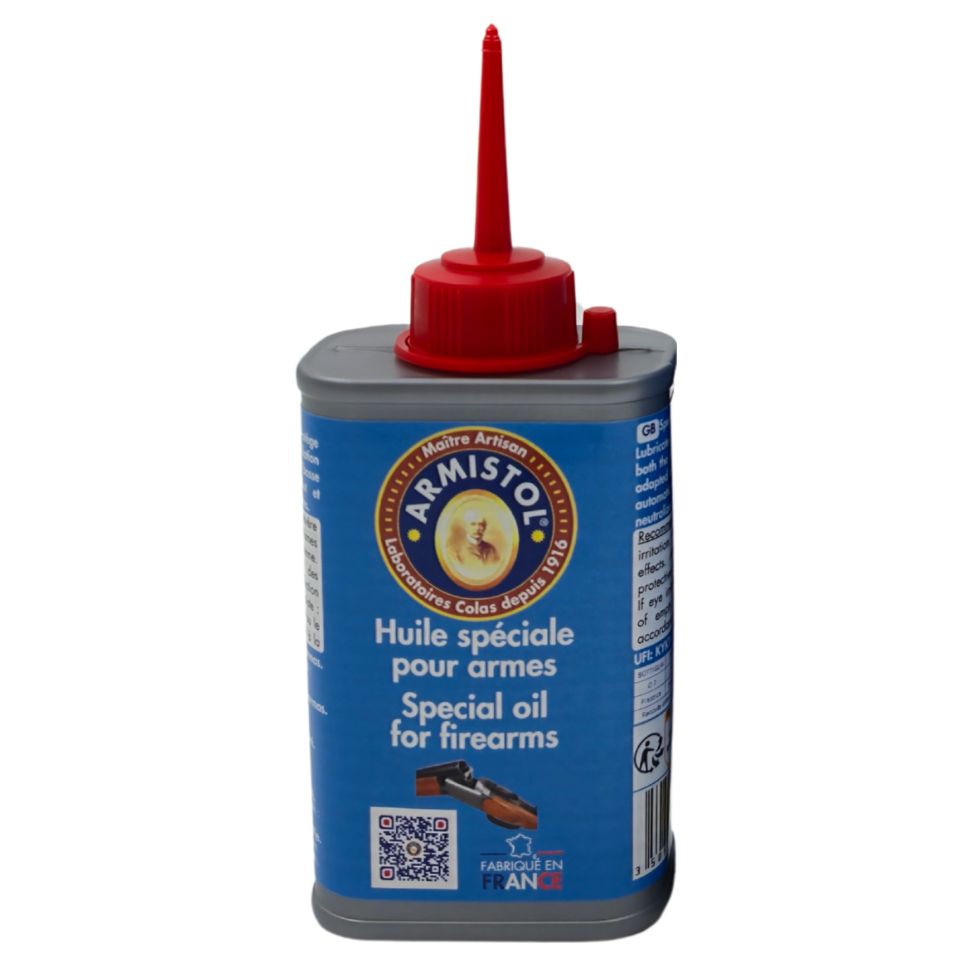 Huile Armistol burette 120 ml Huile pour armes fluide de protection de très haute efficacité garantissant la longévité de vos armes. Protège de la corrosion sans modifier la trajectoire de tir. Lubrifiant anti-usure, anti frottement, protège l'intérieur comme l'extérieur de l'arme.